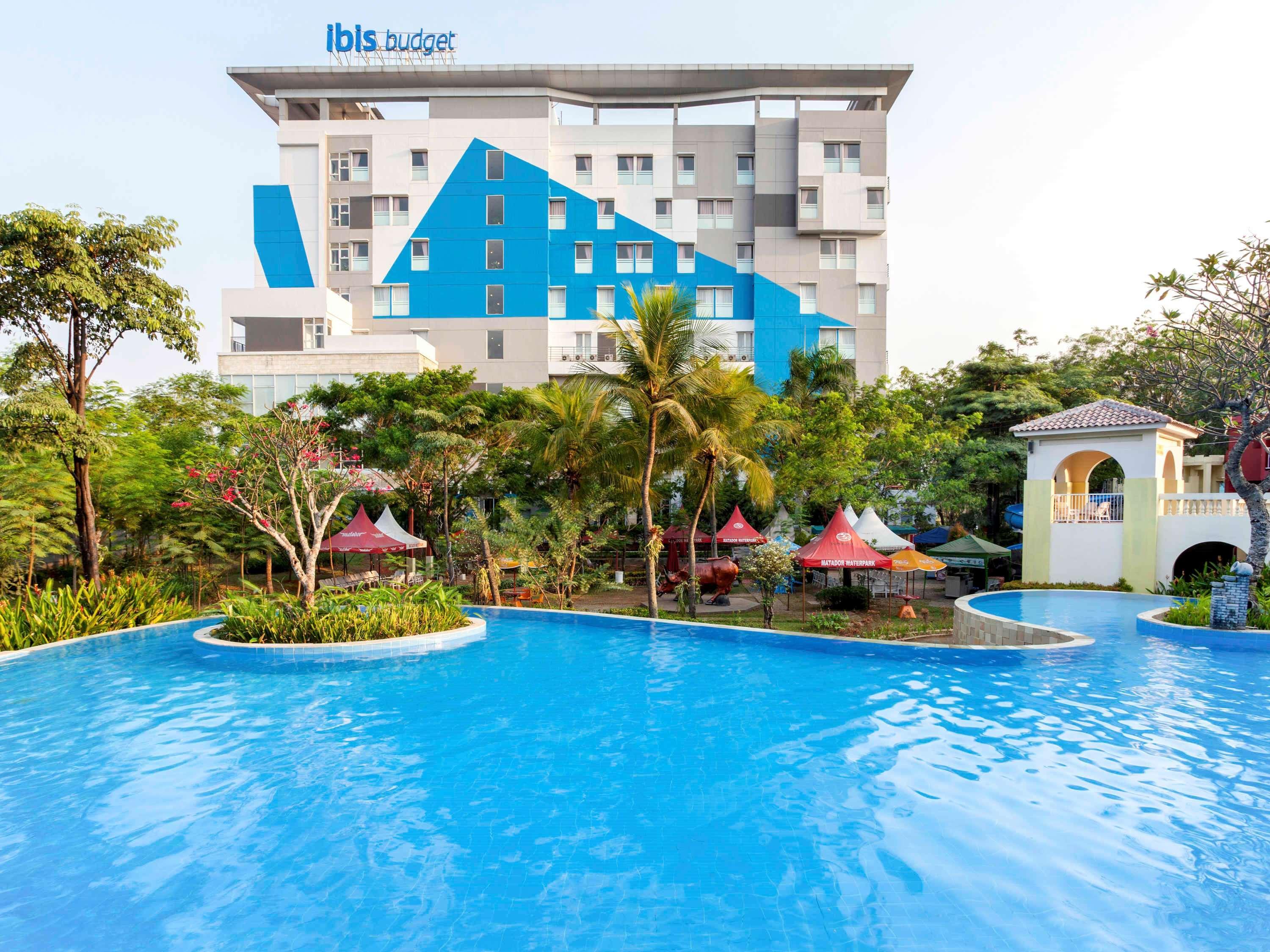 Ibis Budget Cikarang Festival Bekasi Exterior photo