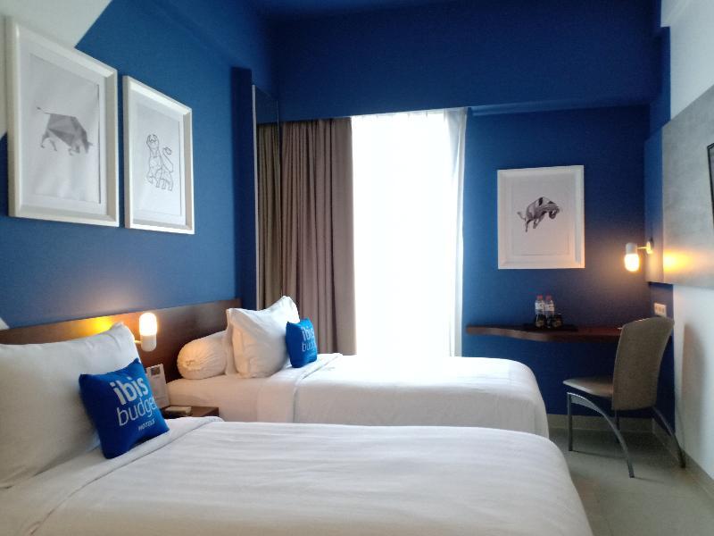 Ibis Budget Cikarang Festival Bekasi Exterior photo