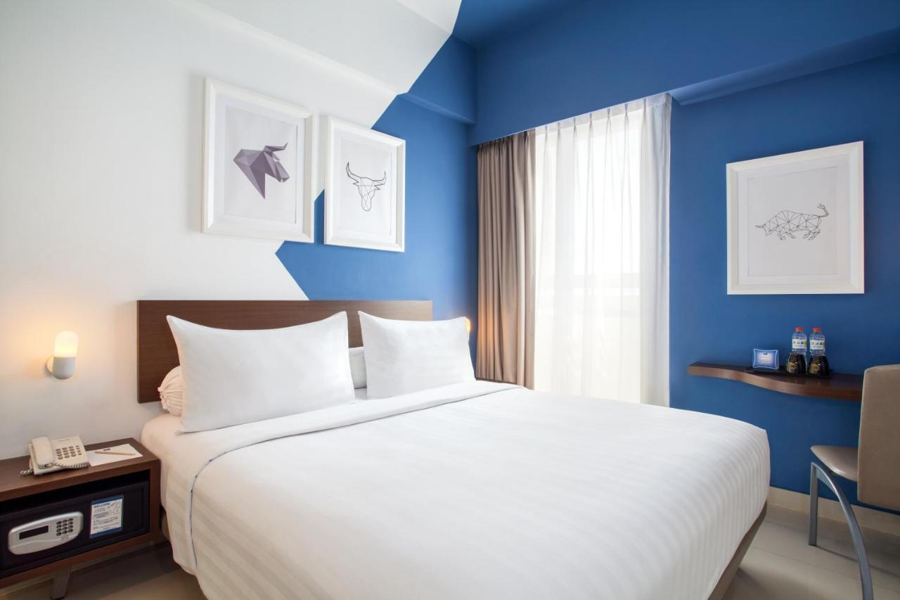 Ibis Budget Cikarang Festival Bekasi Exterior photo